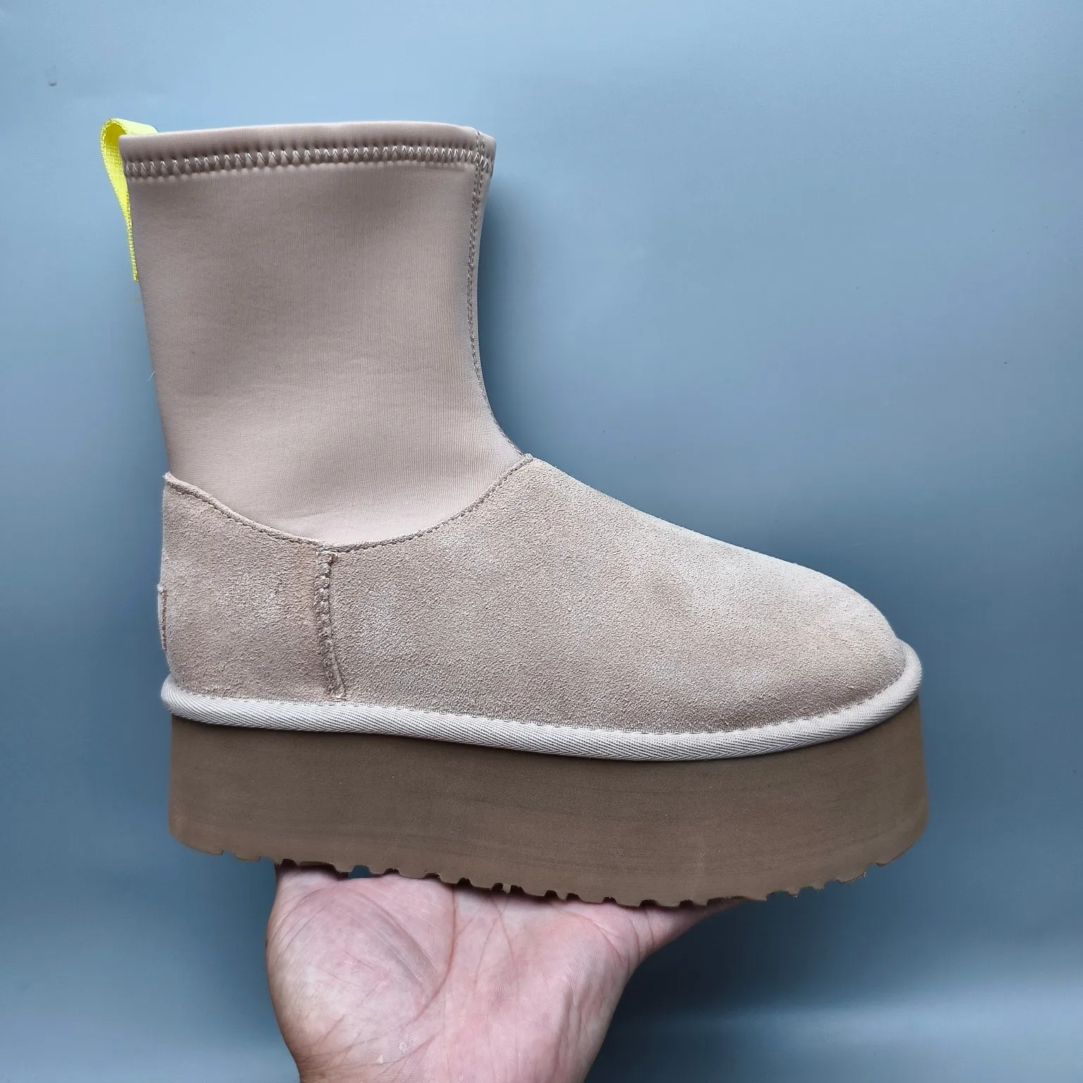 💰560 UGG sheepskin all-in-one snow boots 4031 Thick-soled elastic mid-cut casual style Color: Maroon Black Sand Size: 35-40